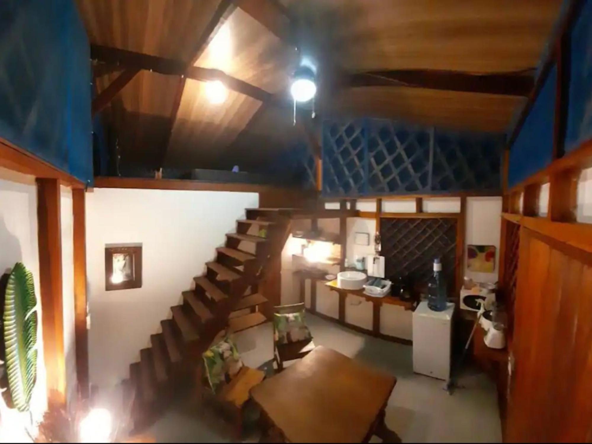 Casa Blanca Beachfront House With Shared Pool Access Pangea Lodge Manzanillo  Eksteriør billede